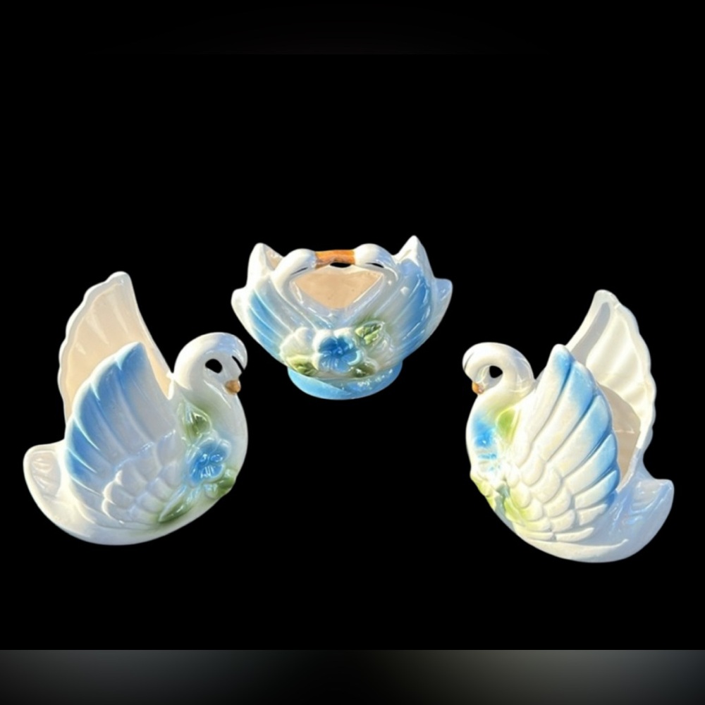 NEW Vintage Lusterware Swan Planter Vases by Deluxe Luster 3 pc in Original Box